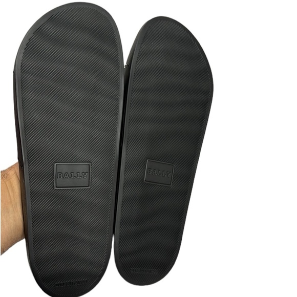 BALLY NWT MEN’S BLACK WHITE RED SLIDES SANDALS SIZE 11 / 44 MADE IN ITALY - Picture 7 of 9